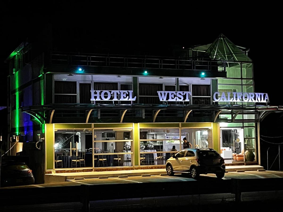 Hotel West California Puerto Espejo Екстериор снимка