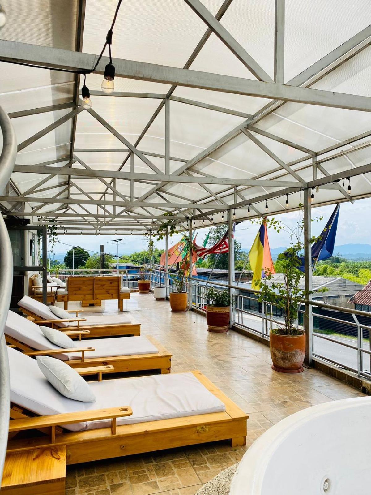 Hotel West California Puerto Espejo Екстериор снимка