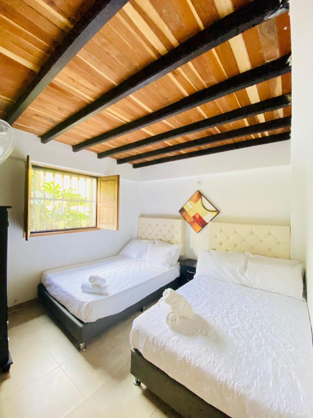 Hotel West California Puerto Espejo Екстериор снимка