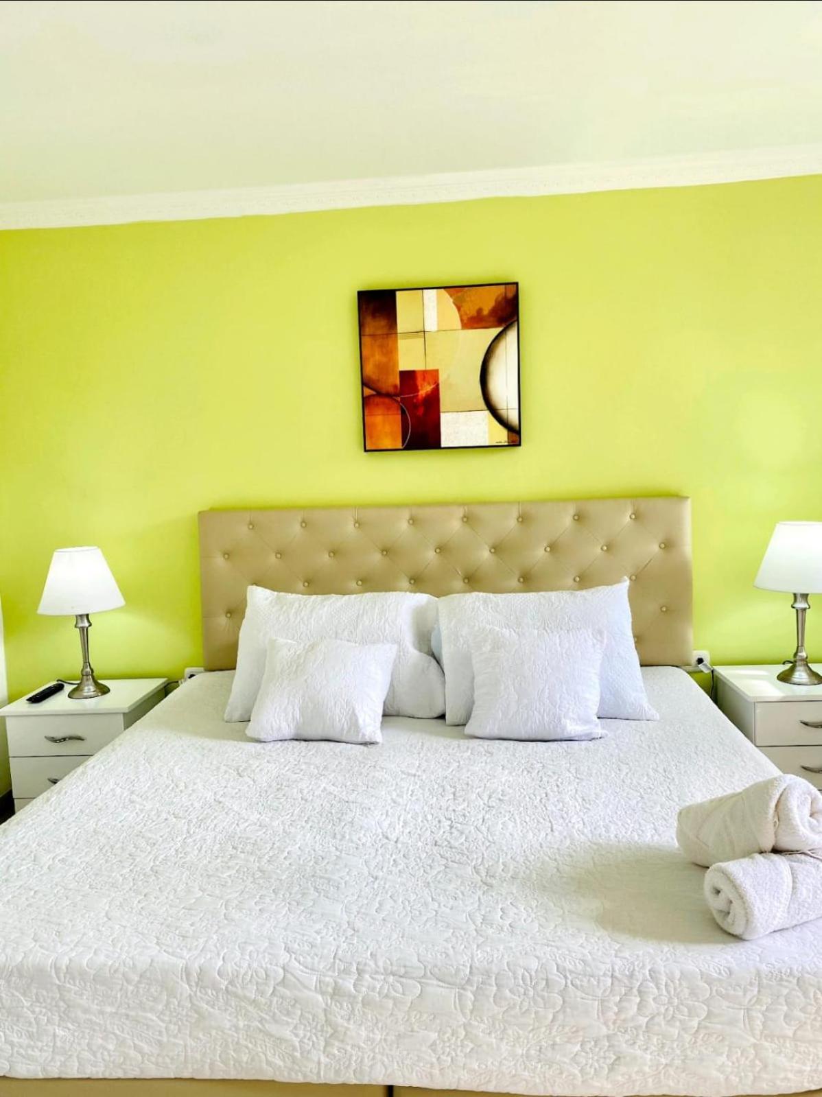 Hotel West California Puerto Espejo Екстериор снимка