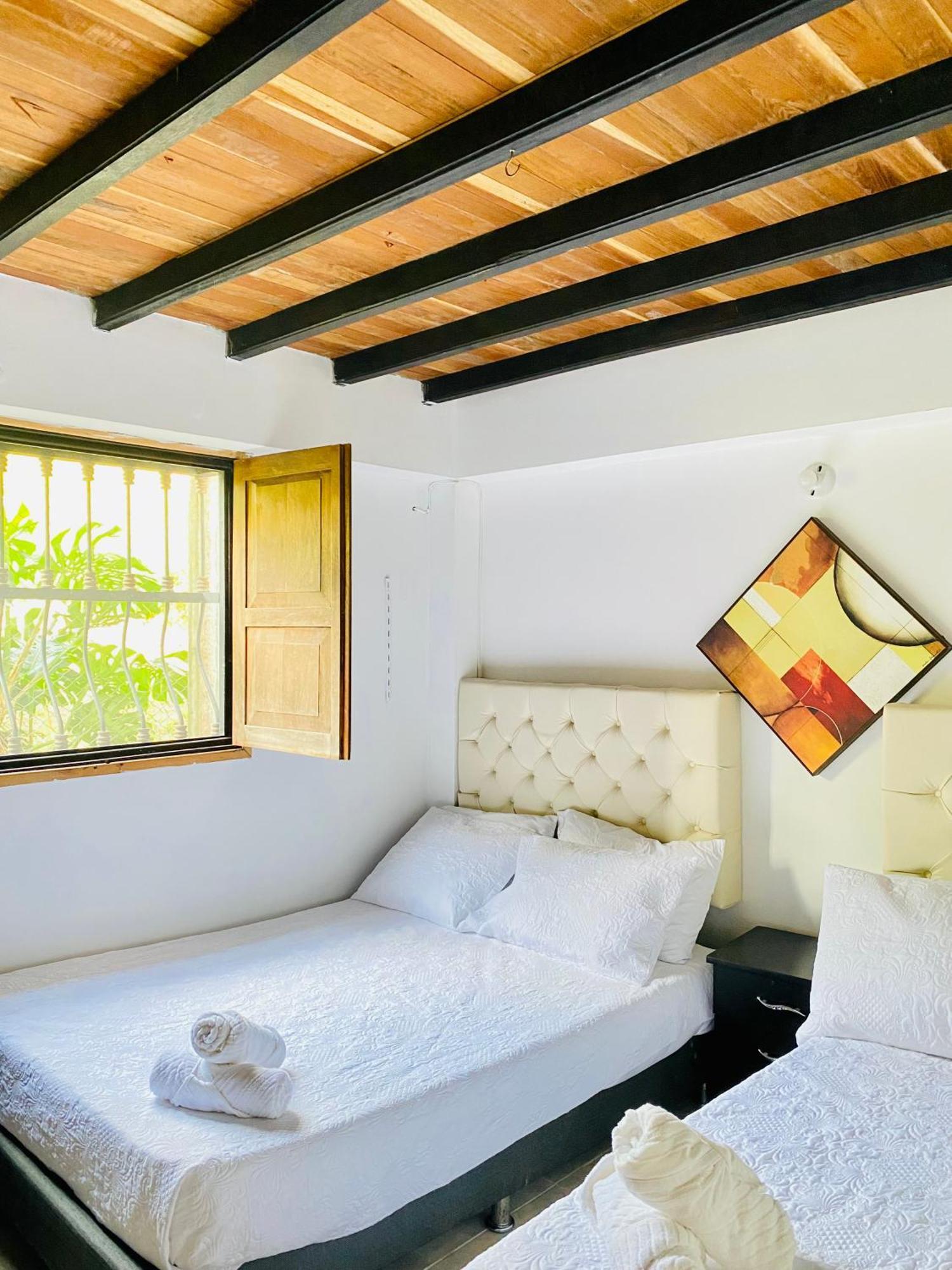 Hotel West California Puerto Espejo Екстериор снимка