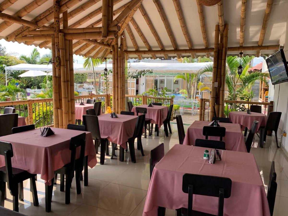 Hotel West California Puerto Espejo Екстериор снимка